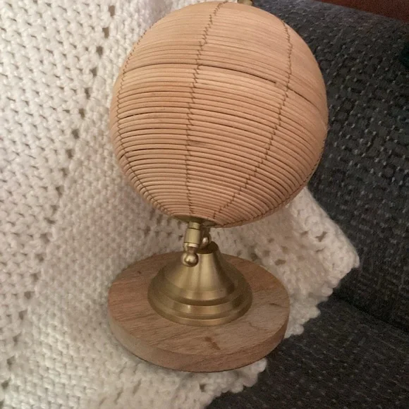 Anthopologie @ home Rattan Globe Decorative Object - Picture 5 of 12